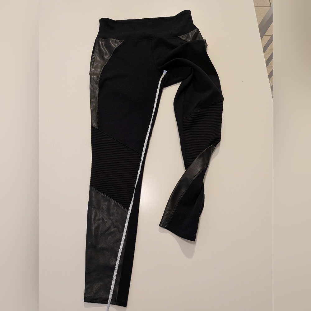 Assets by Spanx Black Moto Leggings Faux Leather Panel Ribbed Knee Size Large - Picture 5 of 9